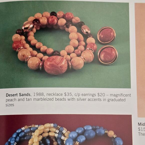 Avon Desert Sands Earring Orange Swirled Plastic Gold Tone Vintage 1988 - Picture 7 of 9